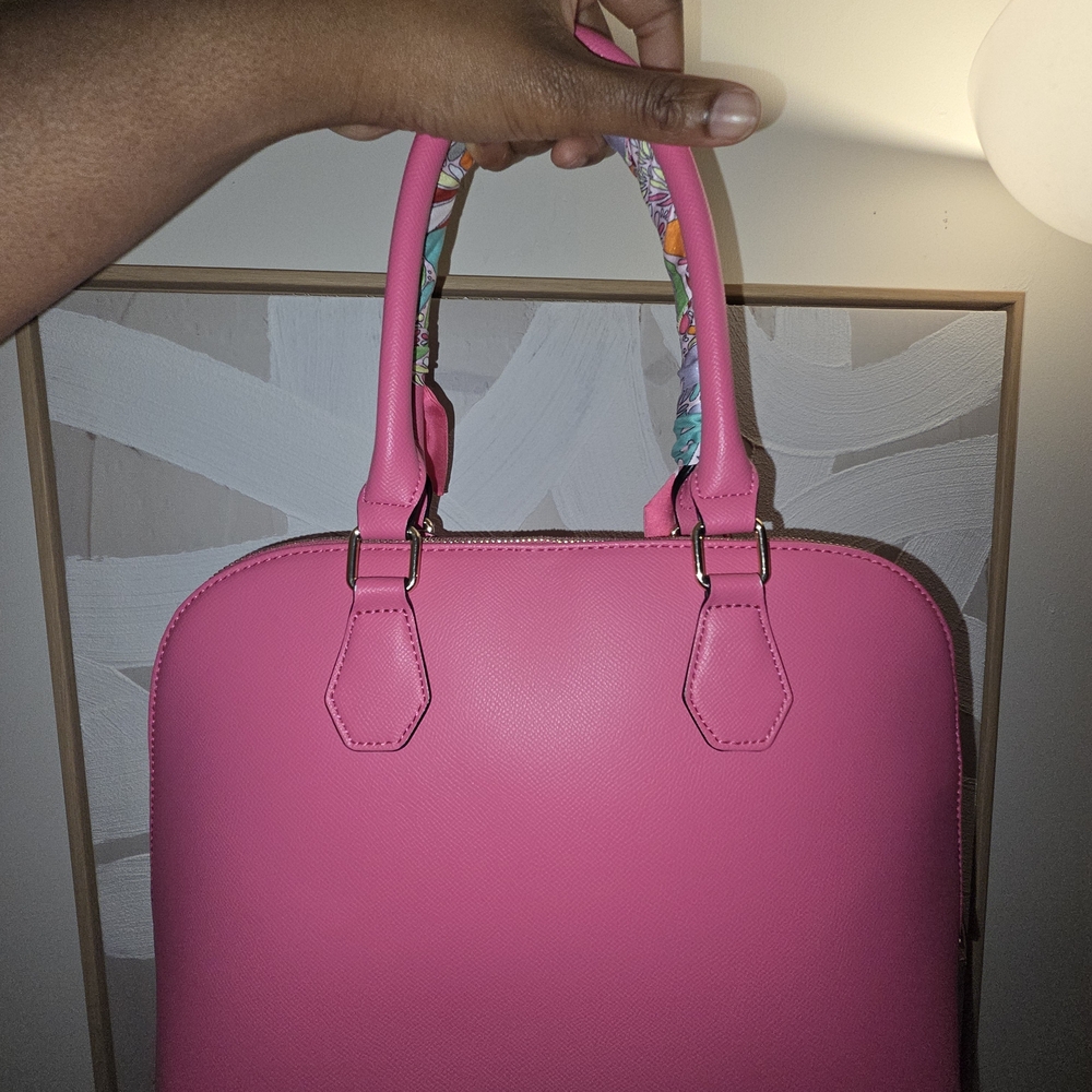 Pink Quilted Handbag - Picture 2 of 3
